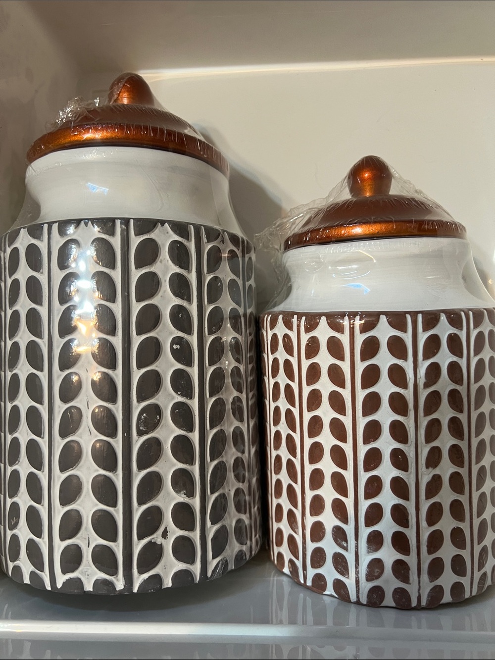 Ceramic Canister Set with Leaf Pattern - White and Brown/Gray Lids